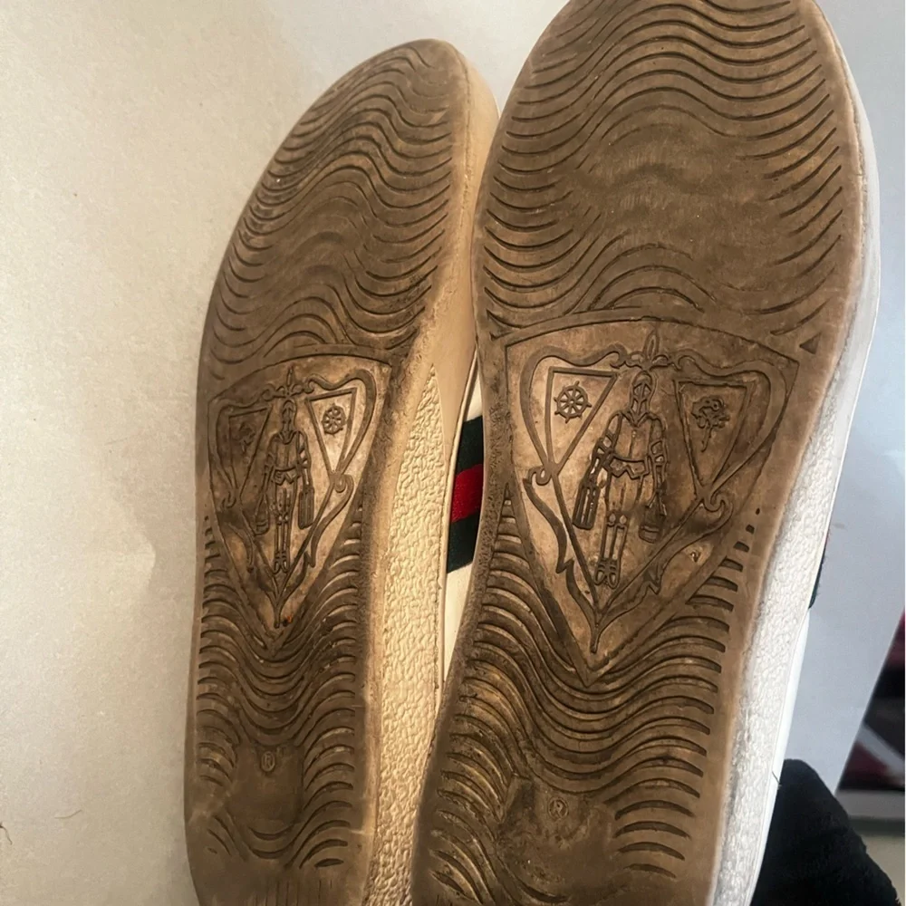 Gucci Ace Bee Sneakers Gucci Ace Sneakers size 9.5 US / 9 Gucci